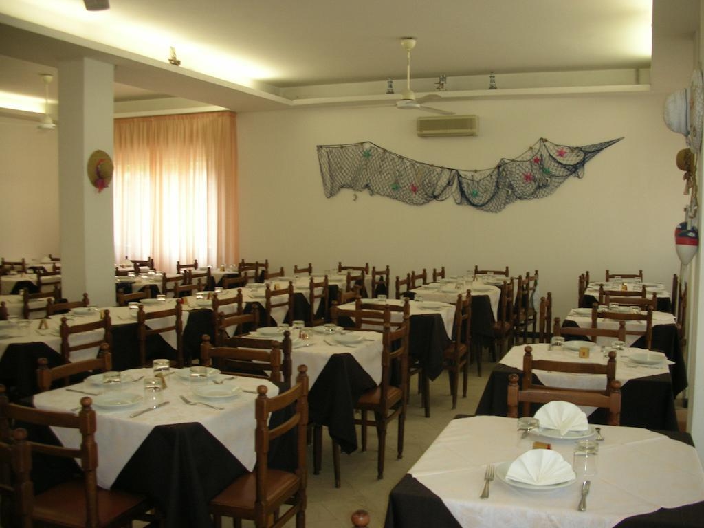 Hotel Gemma Rimini Exterior foto